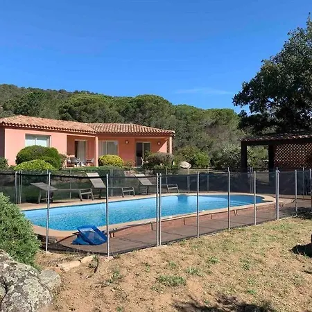فيلة Belle Villa Piscine Avec Jardin A Santa Giulia Porto Vecchio بورتو فيكشْيو
