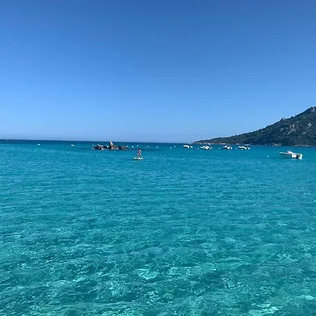 Belle Villa Piscine Avec Jardin A Santa Giulia Porto Vecchio فيلة